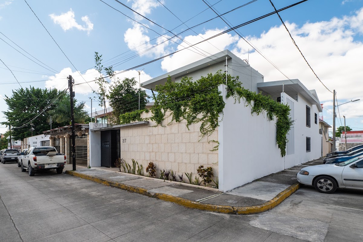 Stay Tropical Studios